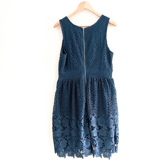 Ricki's Sleeveless Teal Lace Dress, Size 8 - Picture 2 of 6